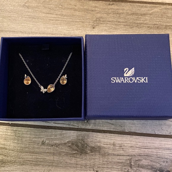 Swarovski x Cinderella set - Picture 1 of 3